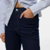 Awalice High Rise Mom Fit-Jeans