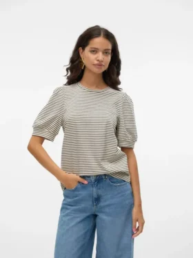Awkerry T-shirt