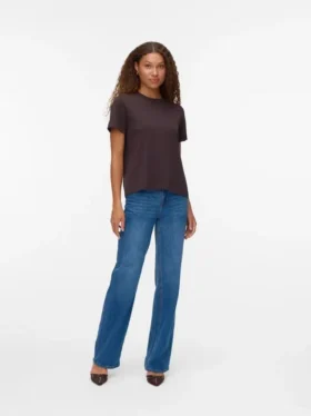 Awnaima T-shirt