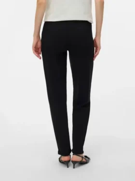 Broek met normale pasvorm en hoge taille