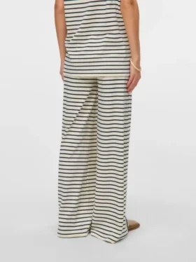 Broek met normale pasvorm en hoge taille