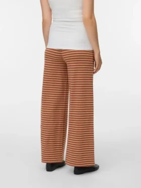 Broek met normale pasvorm en hoge taille