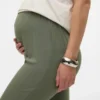 Broek met normale pasvorm en hoge taille