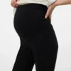 Broek met normale pasvorm en hoge taille