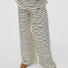 Broek met normale pasvorm en hoge taille