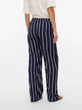 Broek met normale pasvorm en middelhoge taille