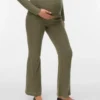 Broek met uitlopende pijpen