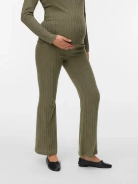 Broek met uitlopende pijpen