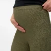Broek met uitlopende pijpen en hoge taille