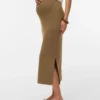 Lange rok met hoge taille