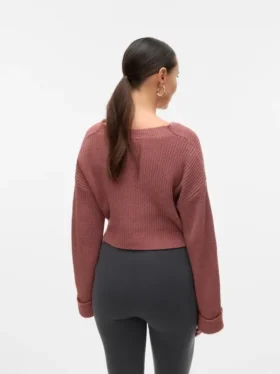 Regular fit, V-hals, omgeslagen manchetten, verlaagde schouders, pullover