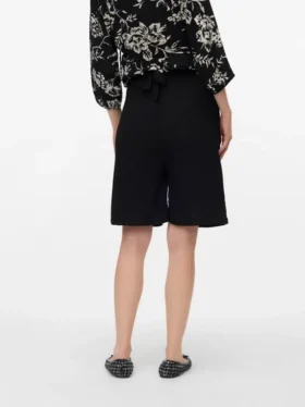 Shorts met normale pasvorm en hoge taille