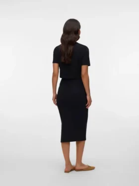 Top met ronde hals en cropped pasvorm