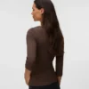 Tops met strakke pasvorm en boothals