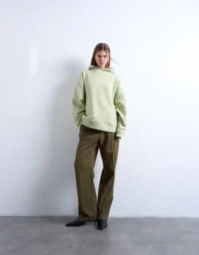 Tscate-sweater