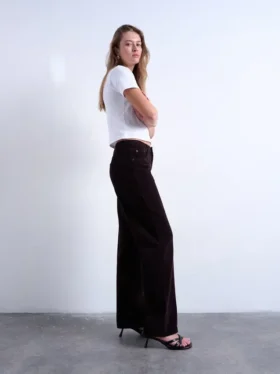 Tsember-jeans met lage taille en wijde pijpen