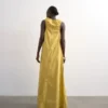 Tsruni lange jurk