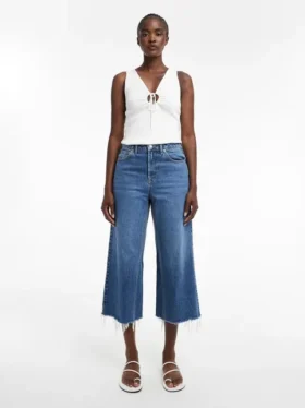 Tsvera High Rise Wide Fit – Cropped Jeans