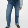 Vmallison jeans met middelhoge taille en rechte pasvorm