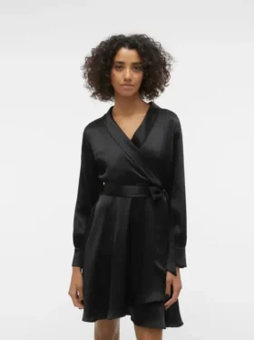 Vmbeatrice kort jurk met Shorts