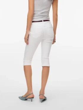 Vmelly capri met middelhoge taille en slanke pasvorm