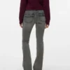 Vmflash-Jeans met middelhoge taille en uitlopende pijpen