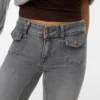 Vmjean Low Rise Flared Fit Jeans