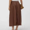 Vmlotus lange rok met middelhoge taille