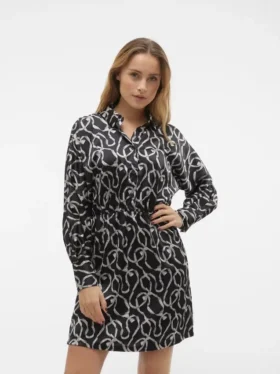 Vmmalle kort jurkje met Shorts