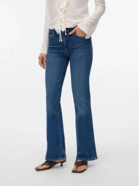 Vmphoebe jeans met middelhoge taille en uitlopende pijpen