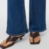 Vmphoebe jeans met middelhoge taille en uitlopende pijpen