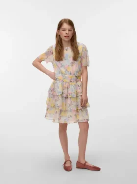 Vmsmilla kort jurkje met Shorts