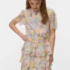 Vmsmilla kort jurkje met Shorts