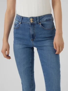 VMSophia-Jeans met hoge taille en uitlopende pasvorm