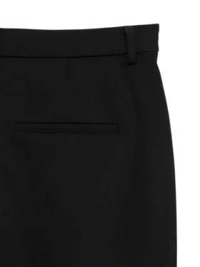 Vmvilma Capri’s